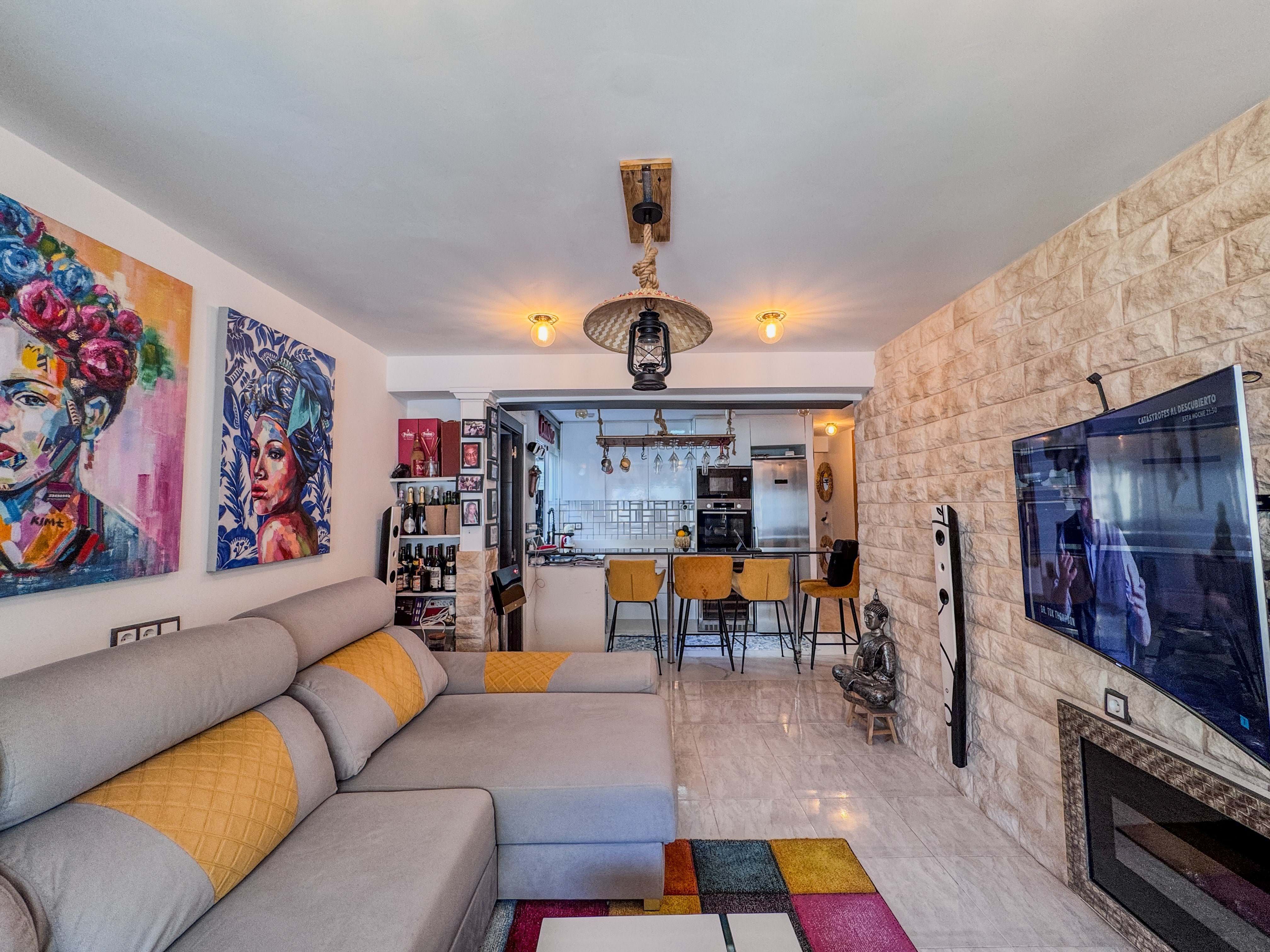 Sala d'estar de Pis en venda en Alicante / Alacant amb Aire condicionat i Calefacció