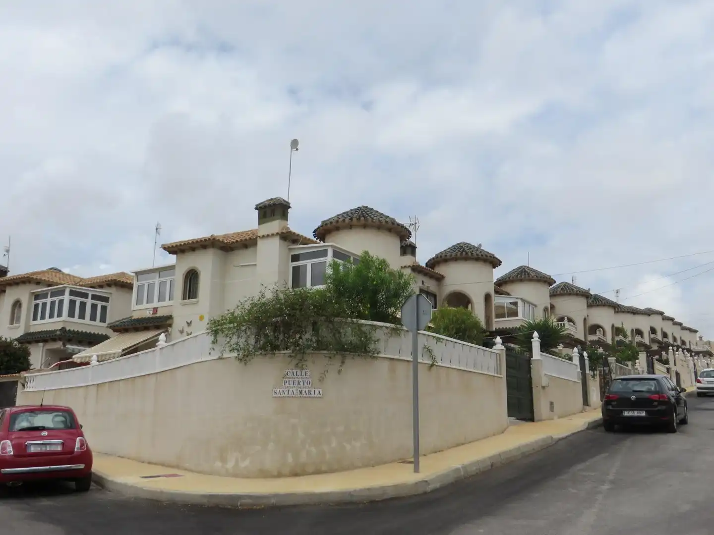 Vista exterior de Piso en venta en San Miguel de Salinas, Alicante