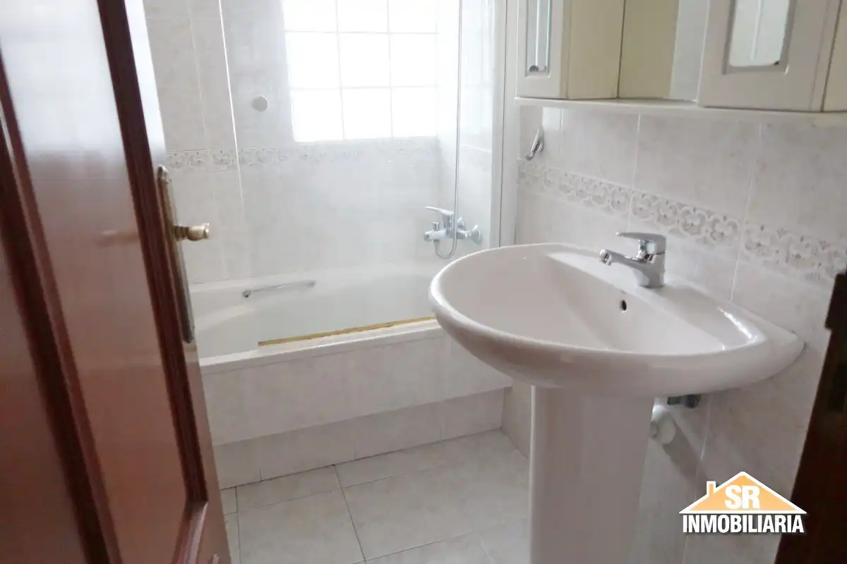 Apartment mit Aufzug zur Miete in Rúa Emilio González López, imagen 5