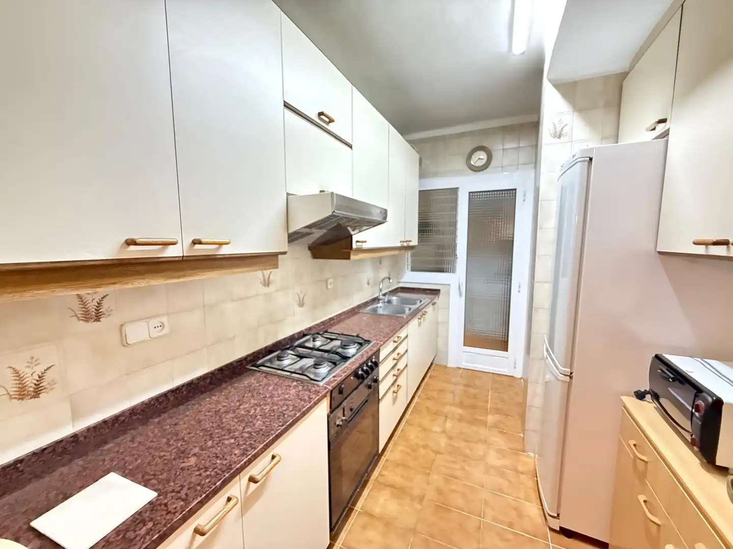 Cocina de Piso en venta en Barcelona con Amueblado y Balcón