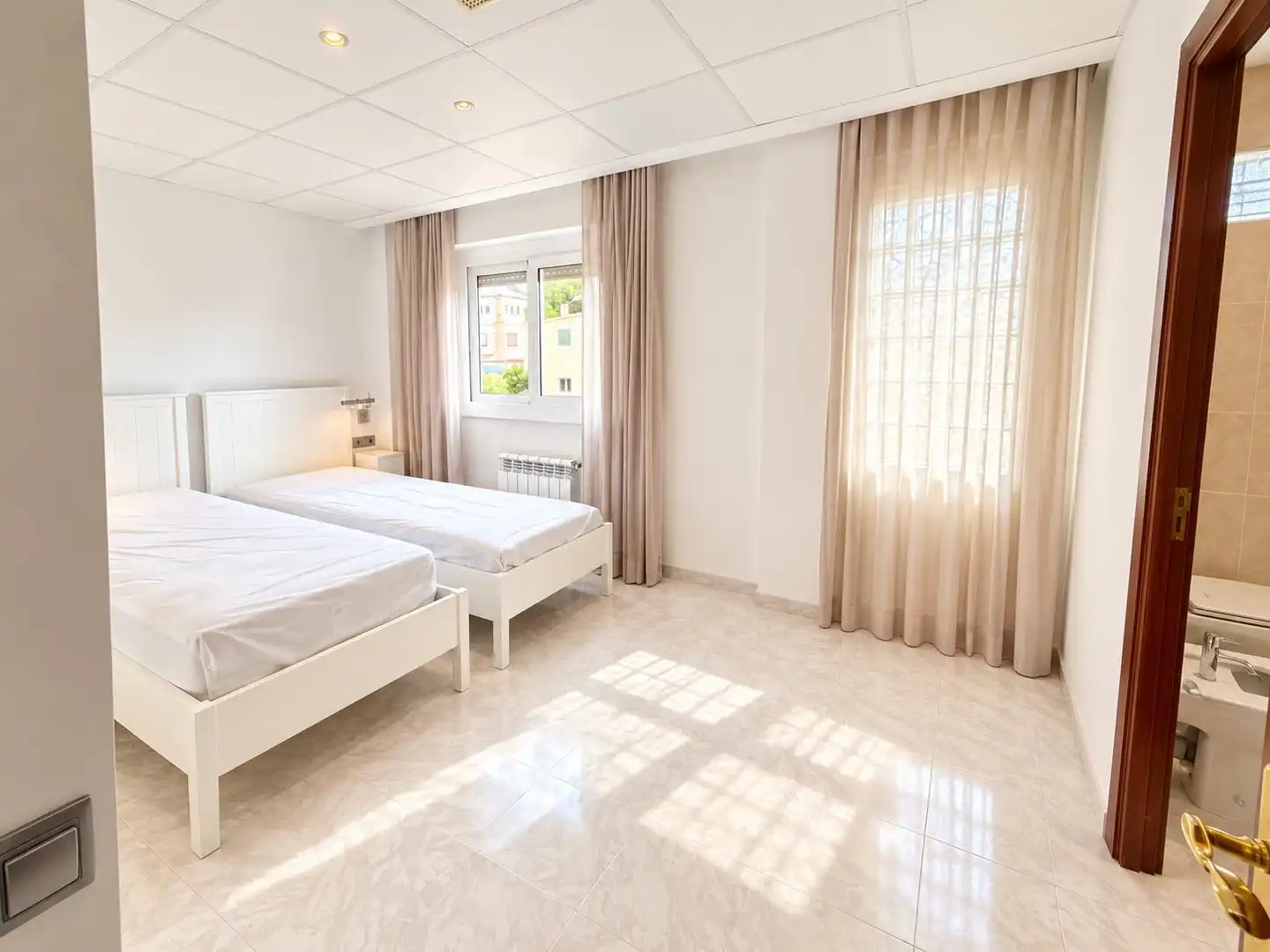 Appartamento con terrazza in affitto a Ponent, imagen 10