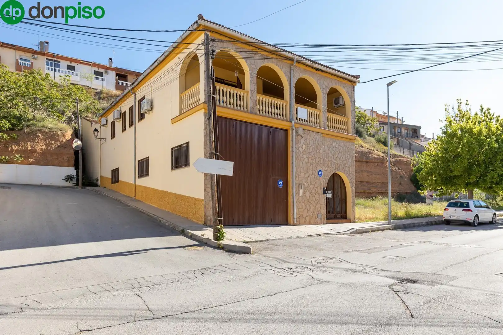 Exterior view of Houses for sale in Iznalloz  with Air Conditioner, Terrace and Storage room