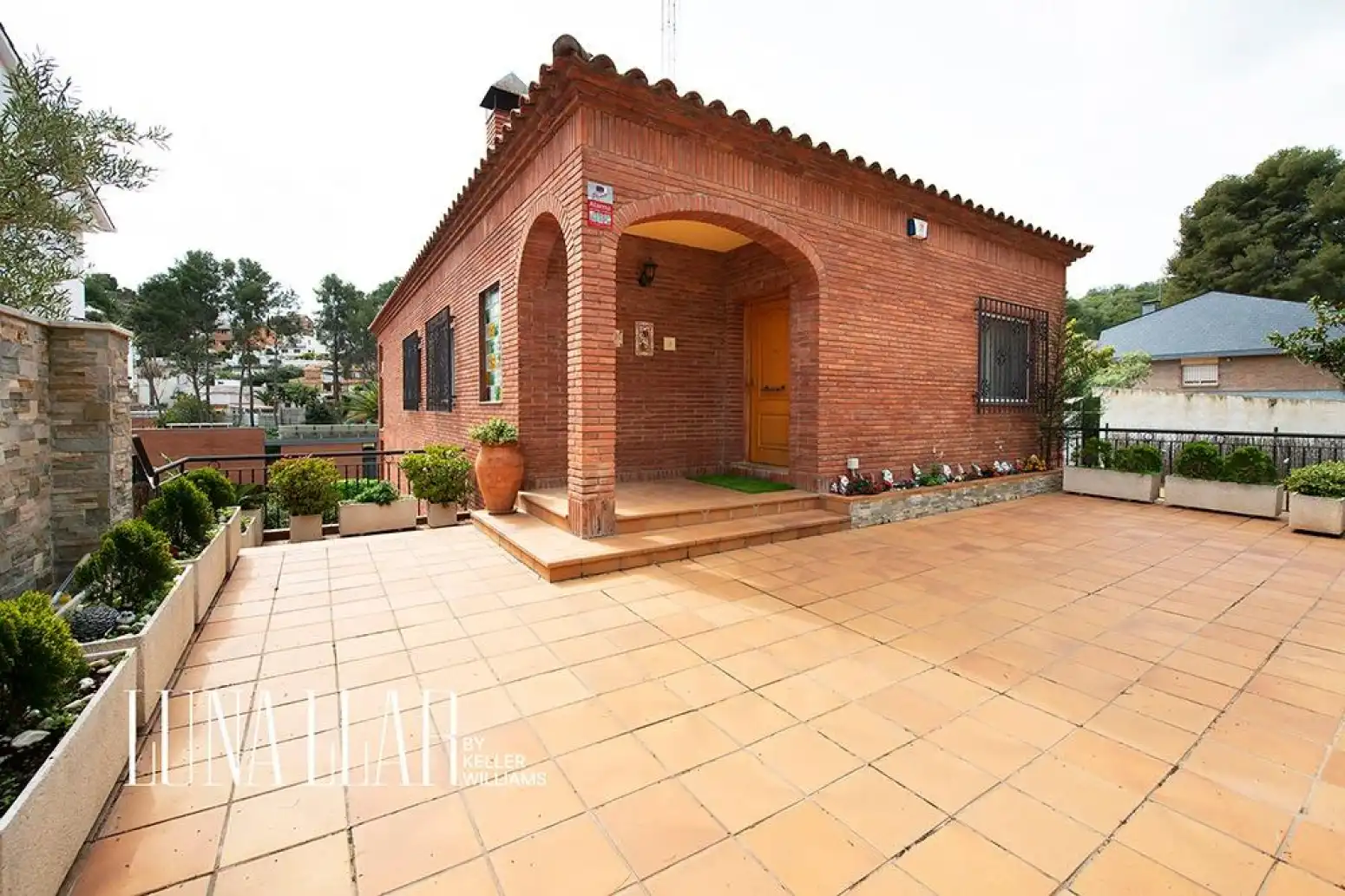 Exterior view of Houses for sale in Castelldefels  with Air Conditioner, Heating and Terrace