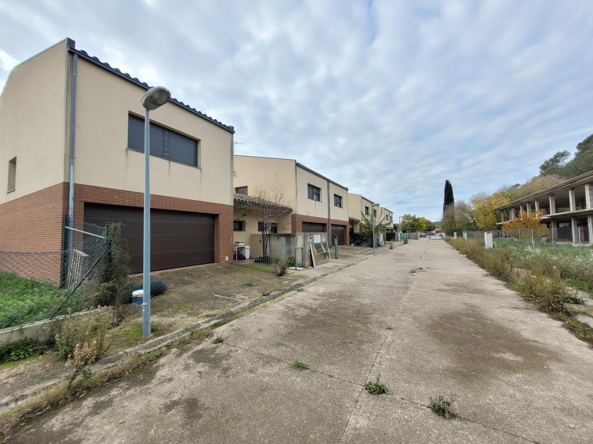Vista exterior de Edifici en venda en Cervià de Ter