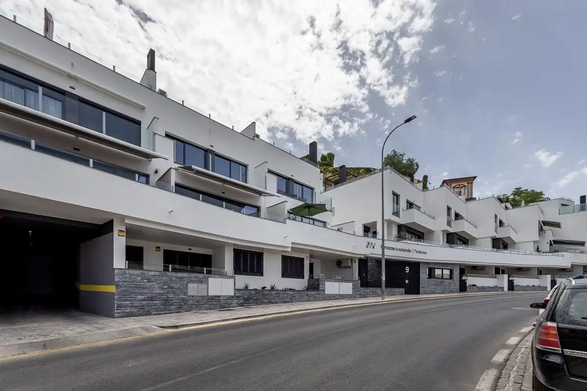 Vista exterior de Estudio en venta en Granada con Parquet