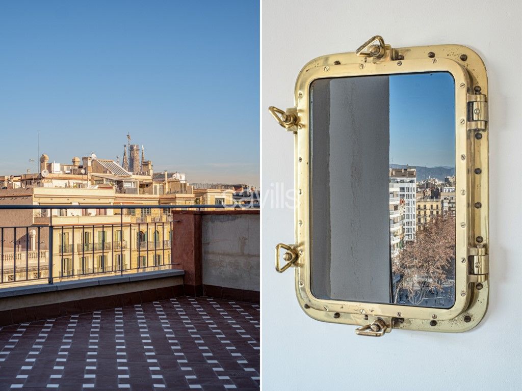 Bedroom of Attic for sale in  Barcelona Capital