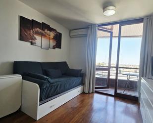 Bedroom of Study to rent in  Madrid Capital  with Air Conditioner, Heating and Terrace