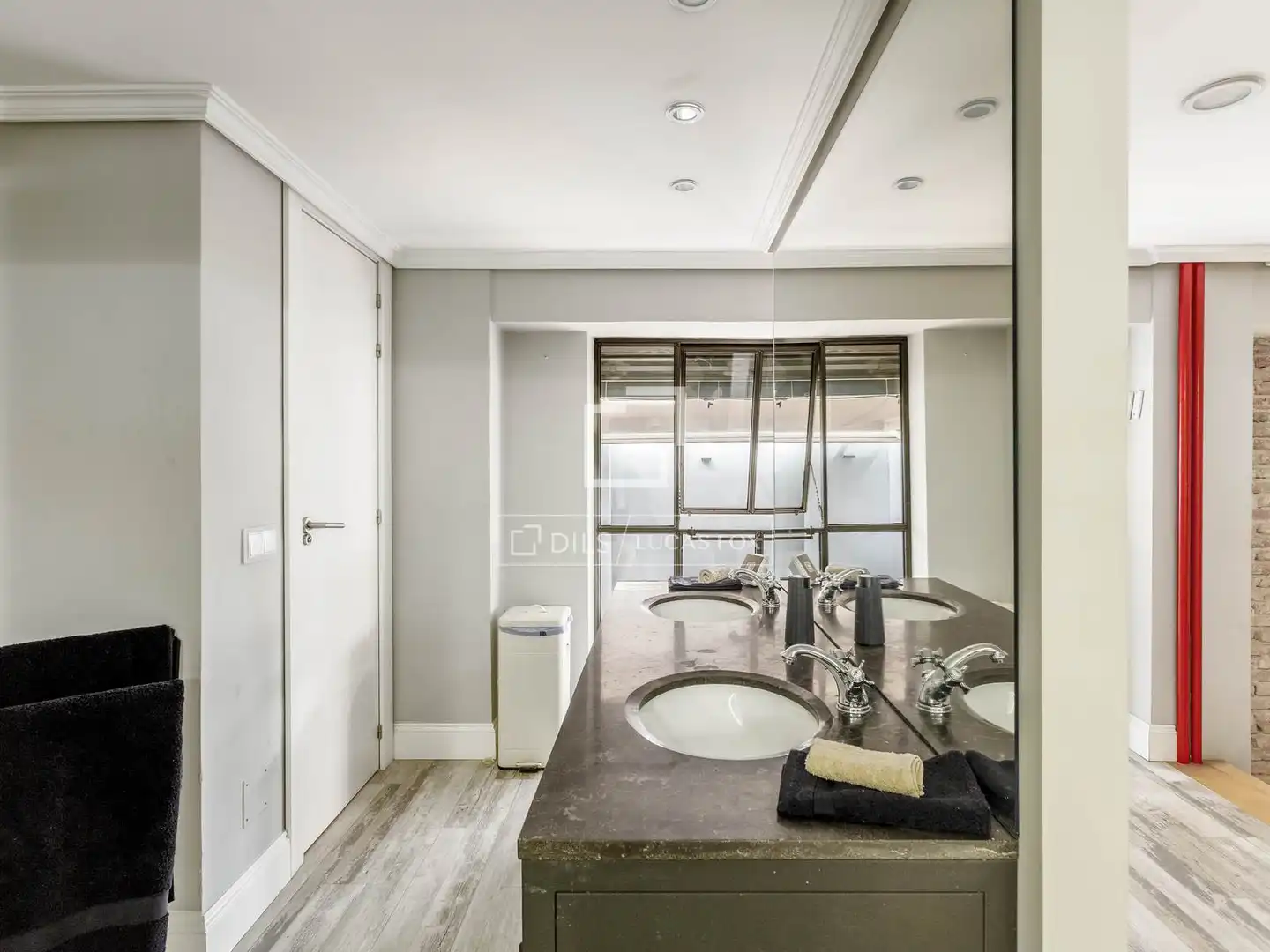 Bathroom of Lofts for rent in Madrid  with Air Conditioner, Heating and Terrace
