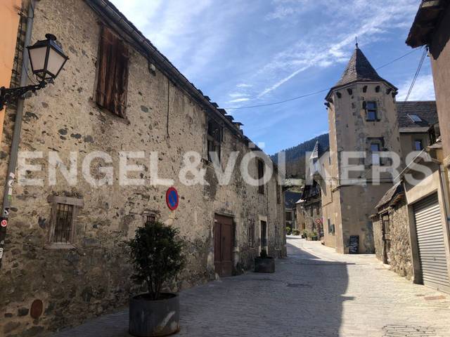 Casa adosada en Venta en Carrèr Major, 13 en Vielha