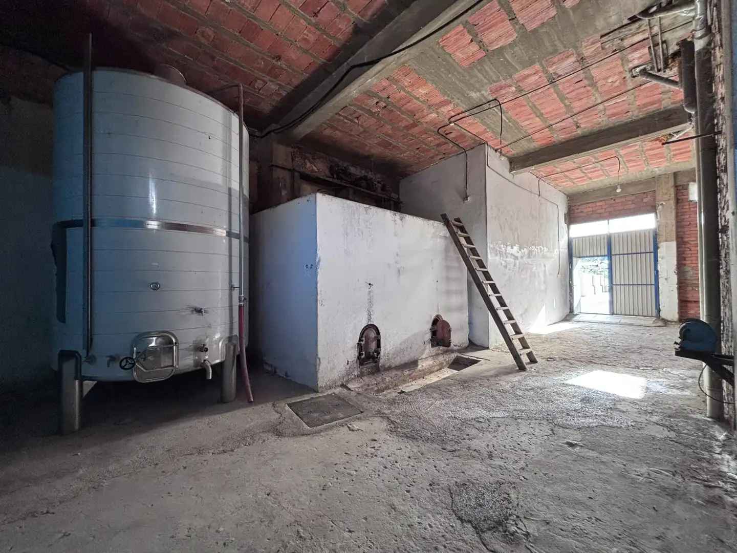 Commercial properties for sale in A Rúa 