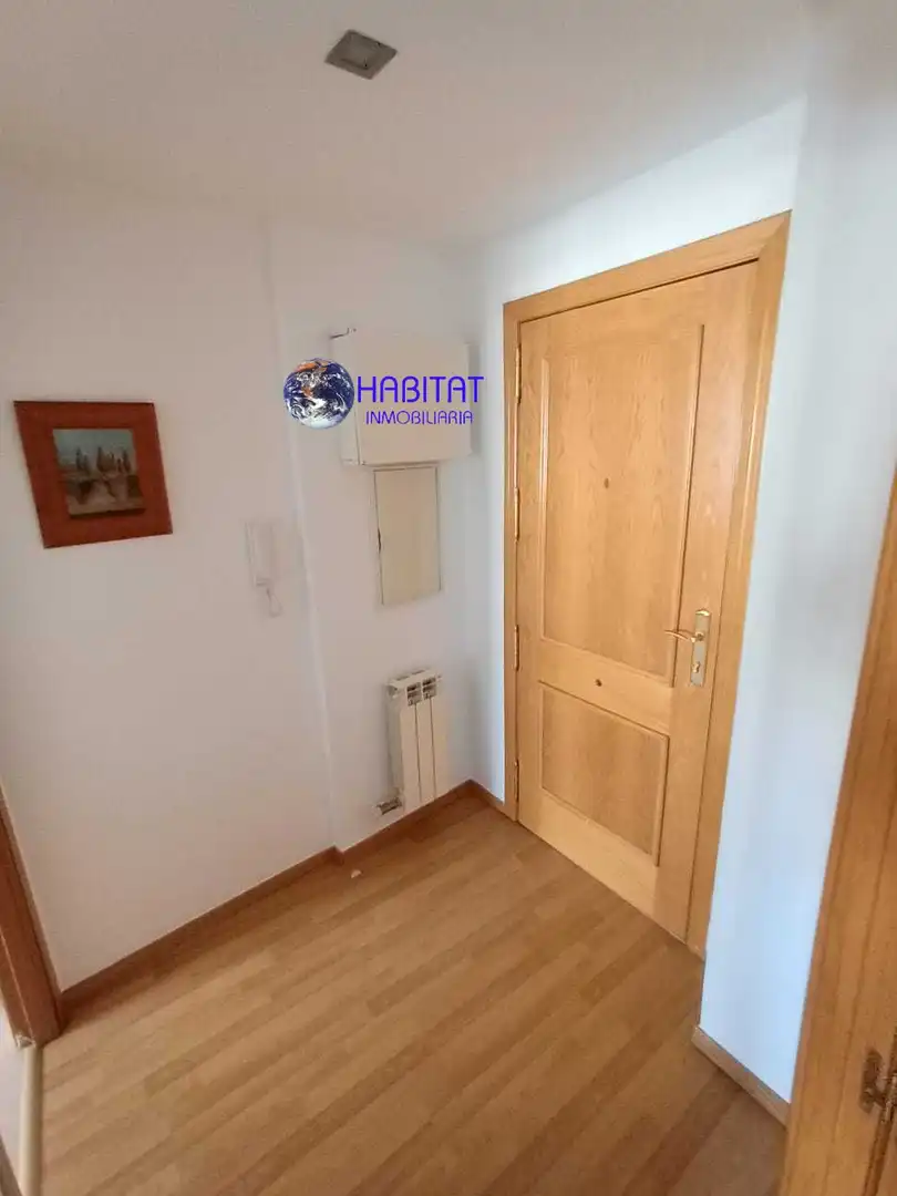 Bedroom of Flat for rent in Granada  with Air Conditioner, Heating and Furnished