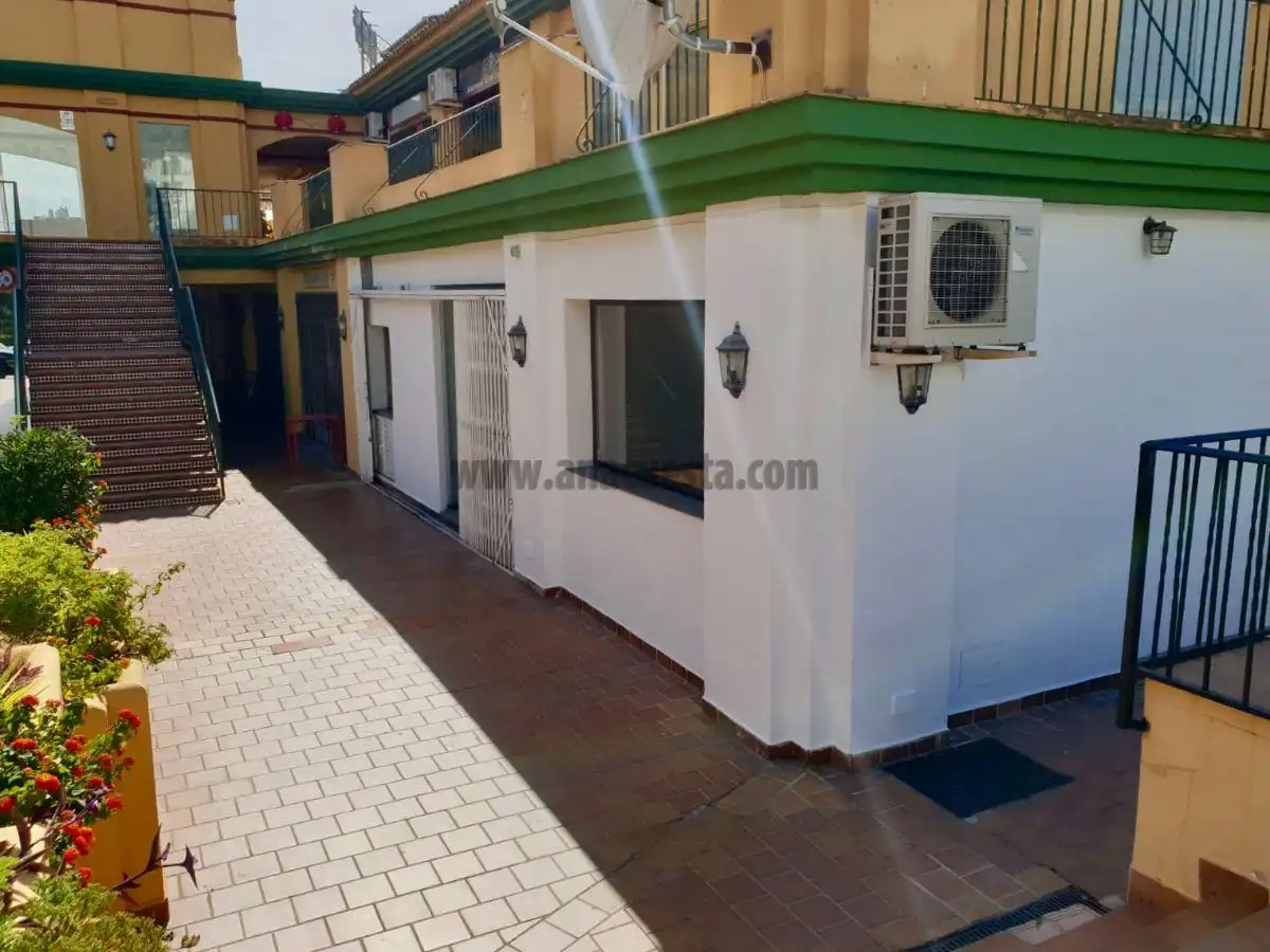 Geschaftsraum zum Verkauf in Estepona, Málaga