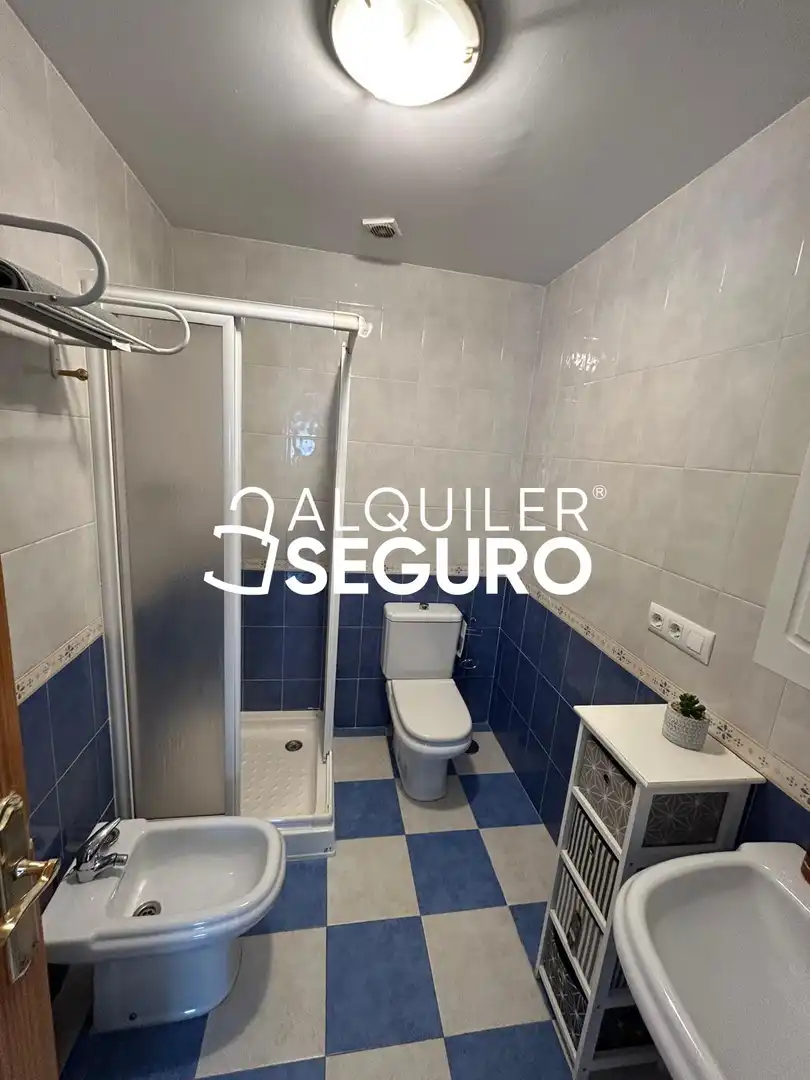 Flat for rent in de Ogijares, Avda. De los Ogíjares