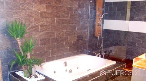 Foto 2 de Piso en venta en Txabarri - La Unión - Vista Alegre, Bizkaia