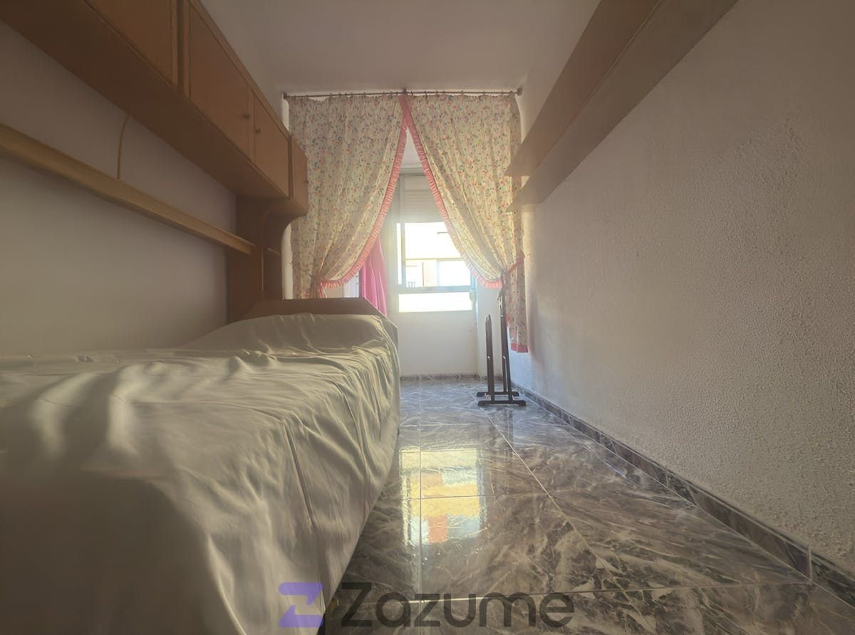 Habitación de Piso de alquiler en Marbella con Calefacción, Amueblado y Horno