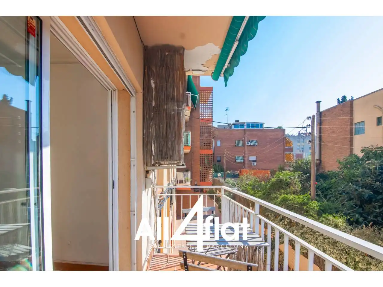 Balcony of Flat for rent in Esplugues de Llobregat  with Air Conditioner, Heating and Parquet flooring