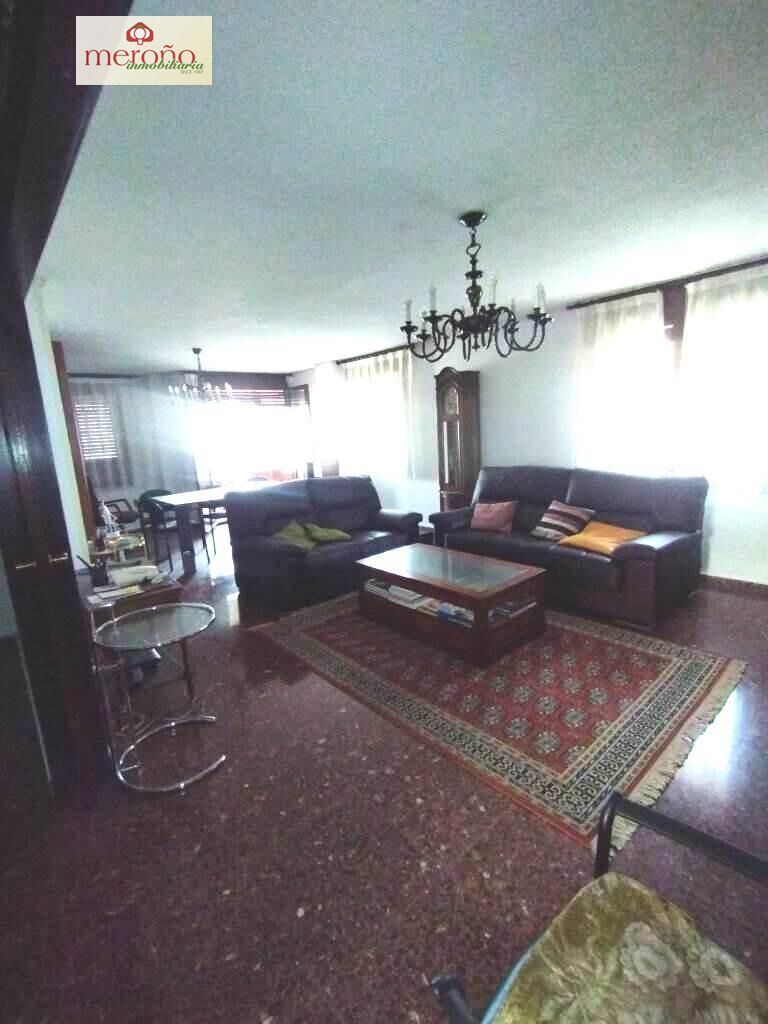 Piso de alquiler en Reina Victoria - Miguel Hernández