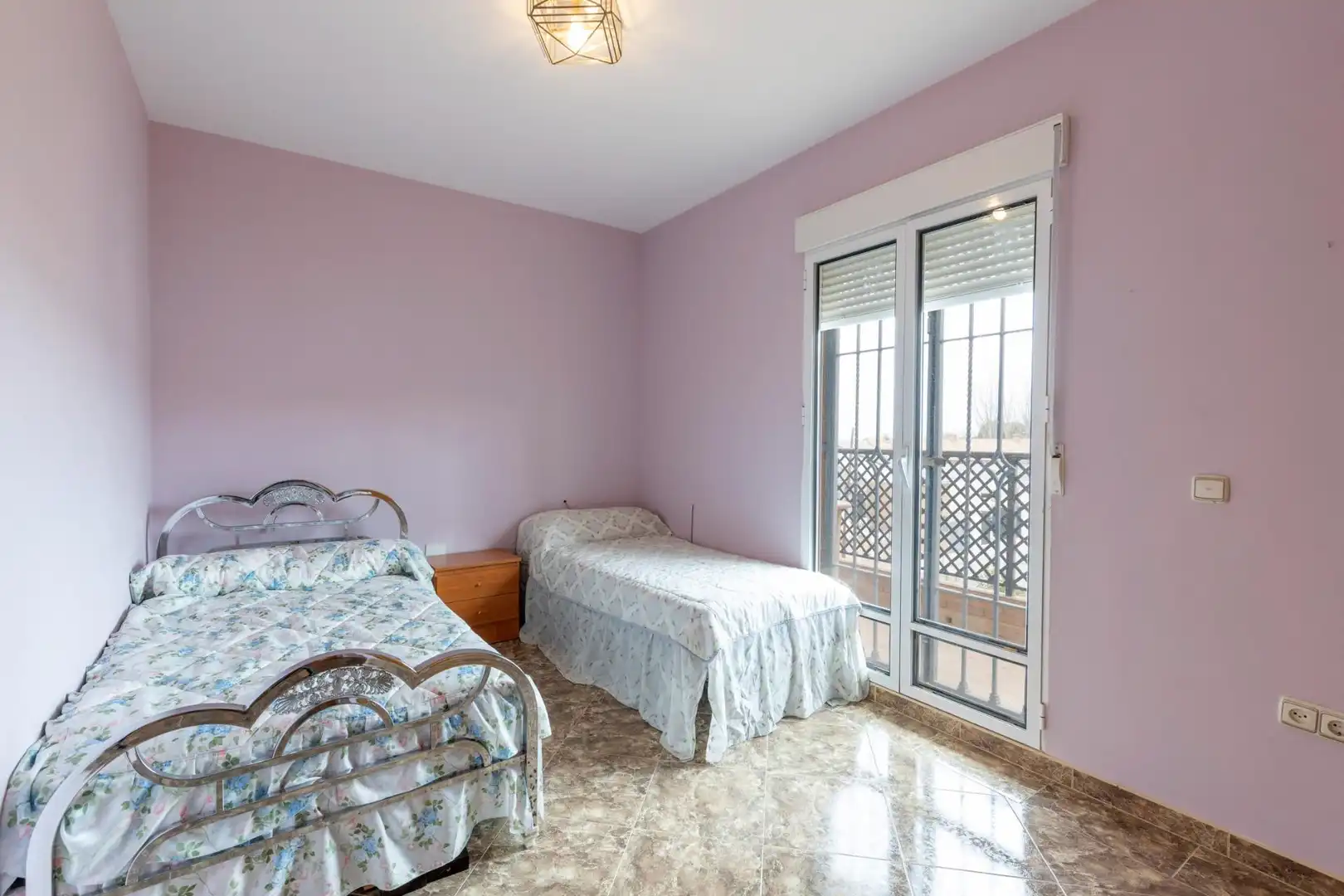 Habitación de Casa o chalet en venta en Escúzar con Terraza y Piscina