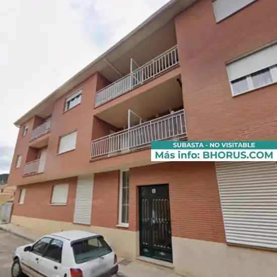 Flat with lift for sale in 26VIV11650 	tiene carga 8
