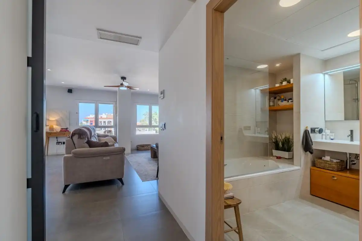 Baño de Ático en venta en Albatera con Aire acondicionado y Calefacción