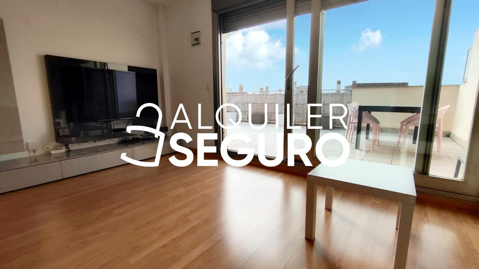 Außenansicht von Dachboden miete in Sedaví mit Klimaanlage und Möbliert