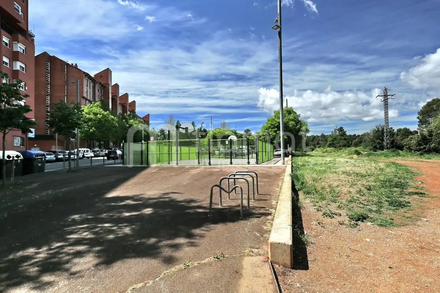 Vista exterior de Pis en venda en Sabadell
