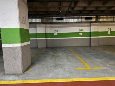 Einzelparkplatz zum Verkauf in Carrer dels Filadors 33