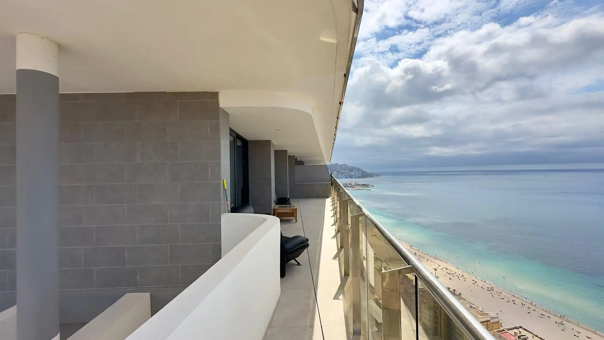 Ático con piscina en venta en Playa de Poniente, imagen 2