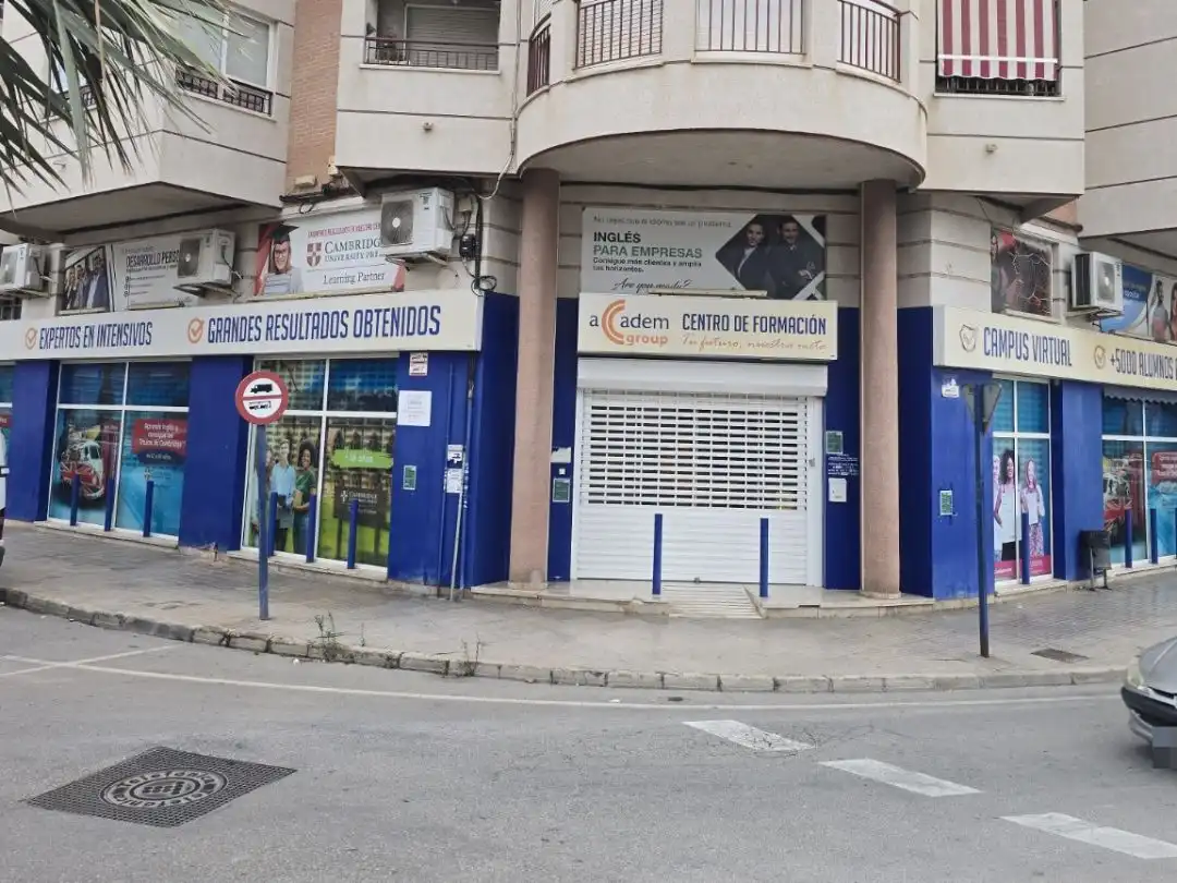 Local de alquiler en Orihuela ciudad