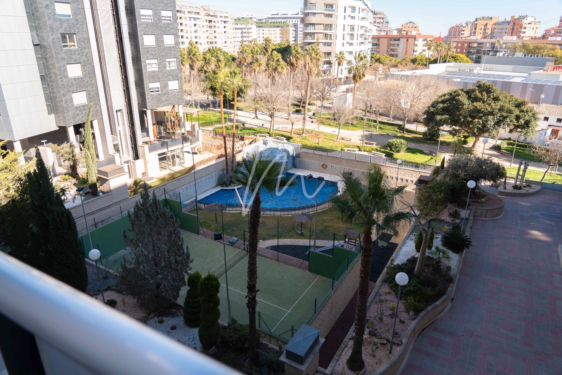 Piscina de Àtic de lloguer en  Valencia Capital amb Aire condicionat, Jardí privat i Terrassa