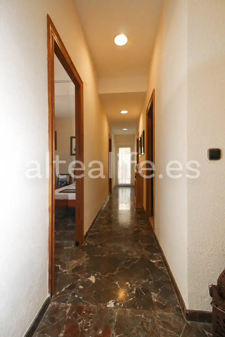 Casa o chalet en venta en La Nucia con Aire acondicionado, Jardín privado y Terraza