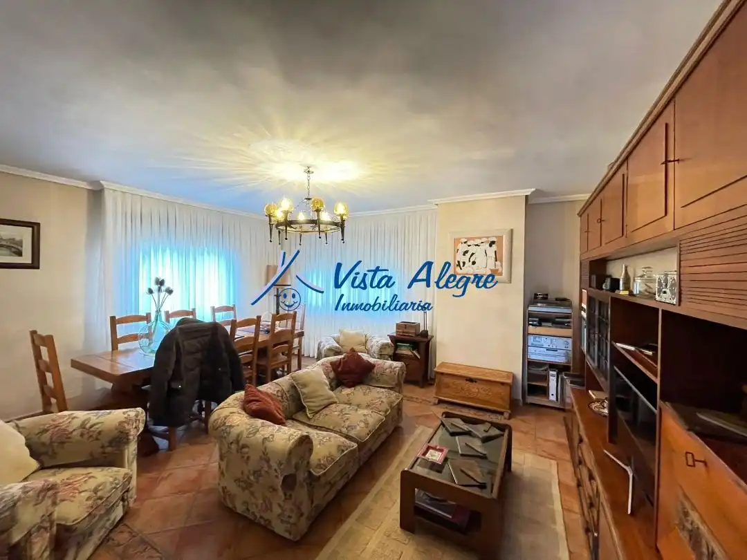 Sala de estar de Casa o chalet en venta en Cuzcurrita de Río Tirón con Calefacción, Jardín privado y Terraza