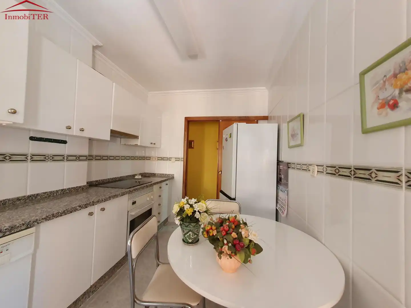 Cocina de Piso en venta en Teruel con Calefacción, Parquet y Trastero