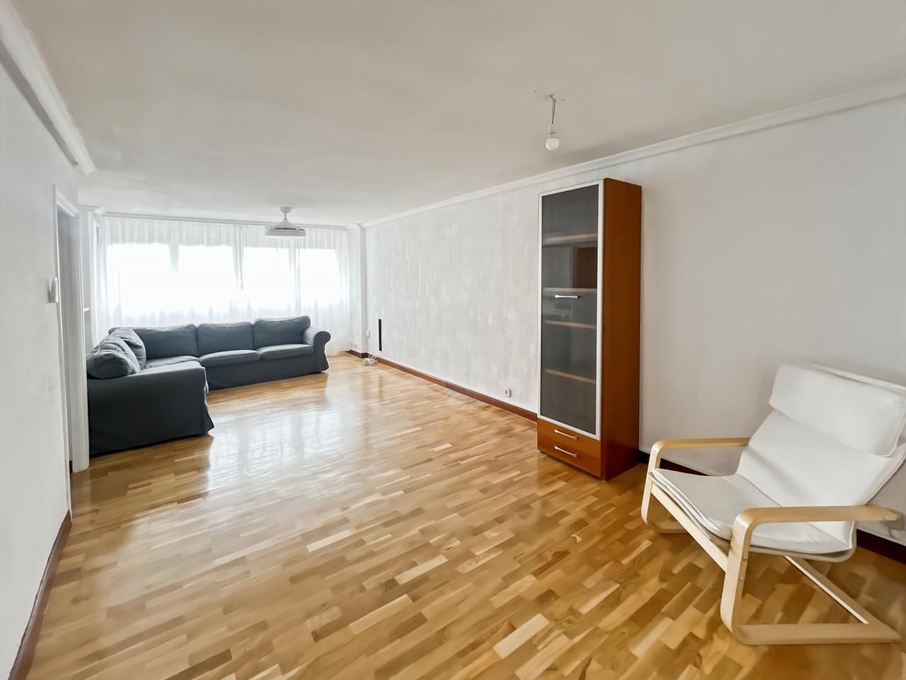 Sala d'estar de Pis en venda en  Madrid Capital amb Aire condicionat, Calefacció i Parquet