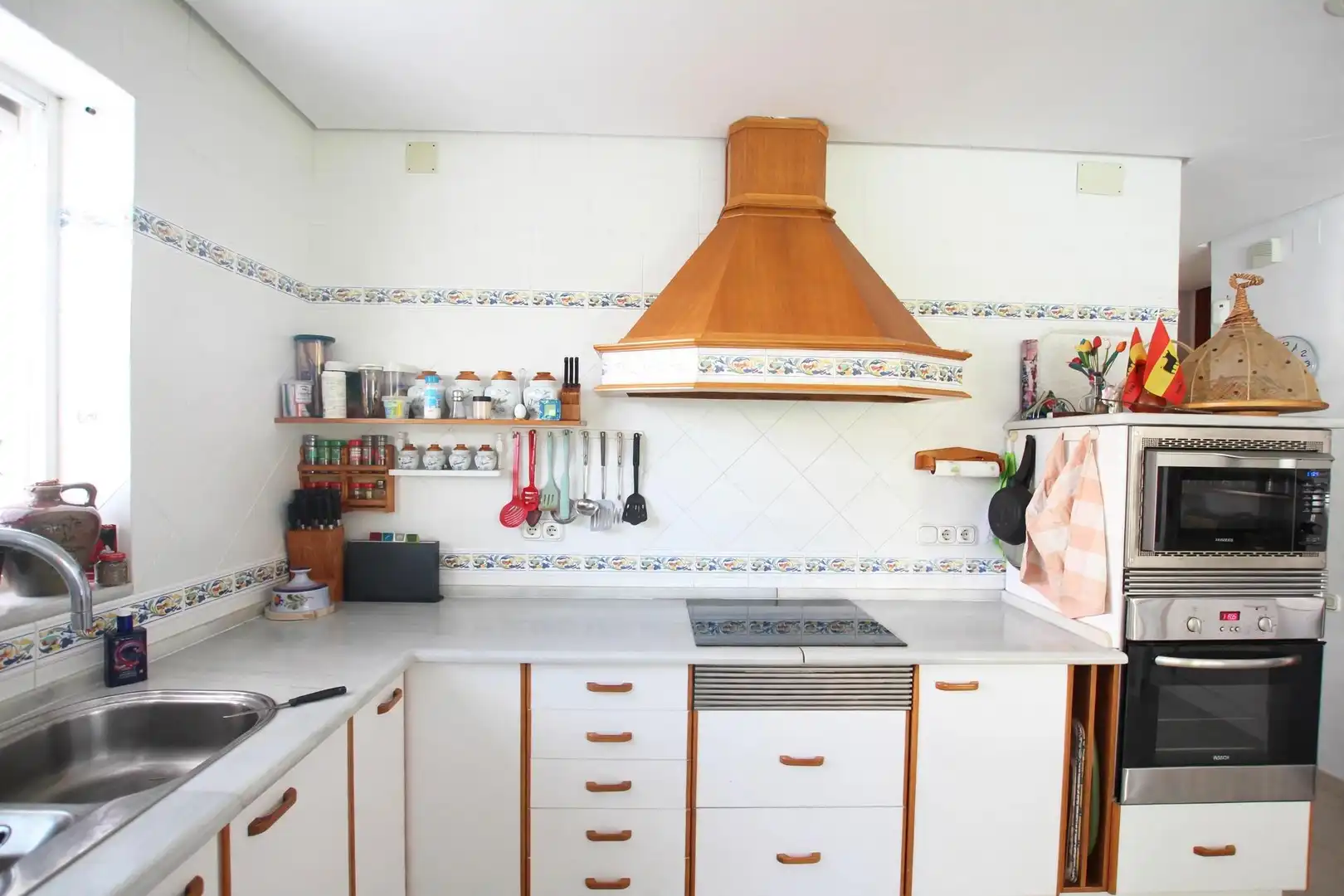 Cocina de Casa o chalet en venta en Jerez de la Frontera con Aire acondicionado, Jardín privado y Trastero