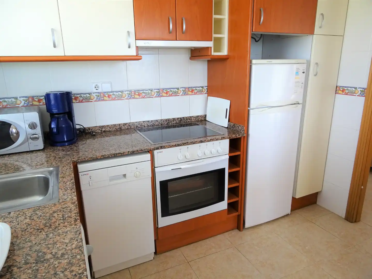 Cuina de Apartament de lloguer en Alcalà de Xivert amb Aire condicionat, Terrassa i Moblat