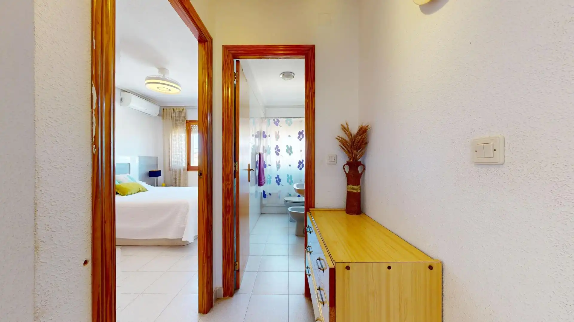 Habitación de Casa adosada en venta en Pilar de la Horadada con Terraza