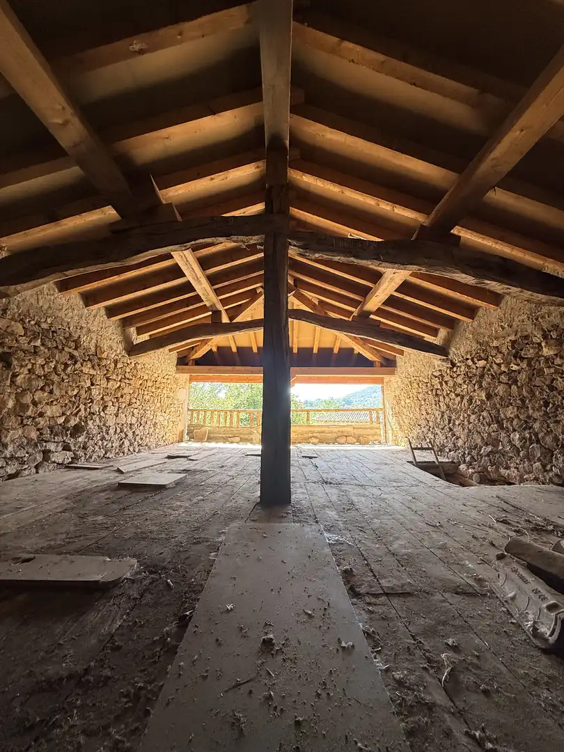 Finca rústica en venda en Medina de Pomar amb Jardí privat, Terrassa i Traster