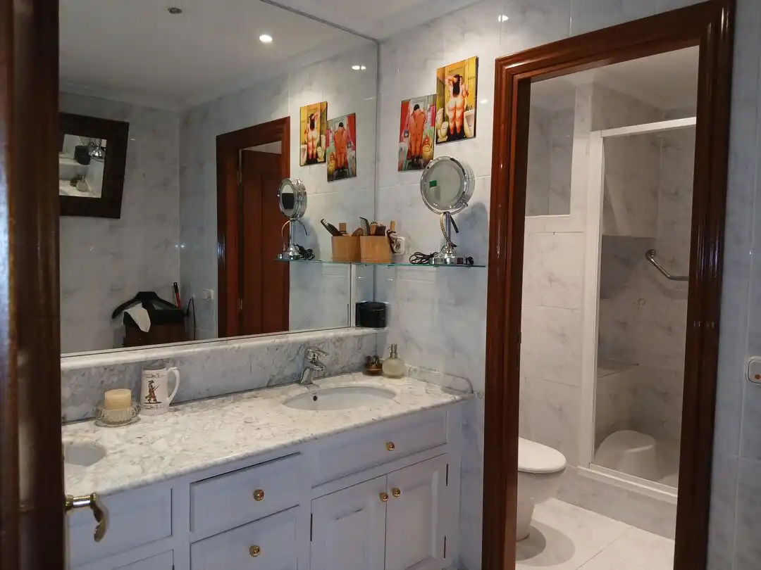 Baño de Dúplex en venta en Ezcaray con Calefacción, Piscina y Balcón