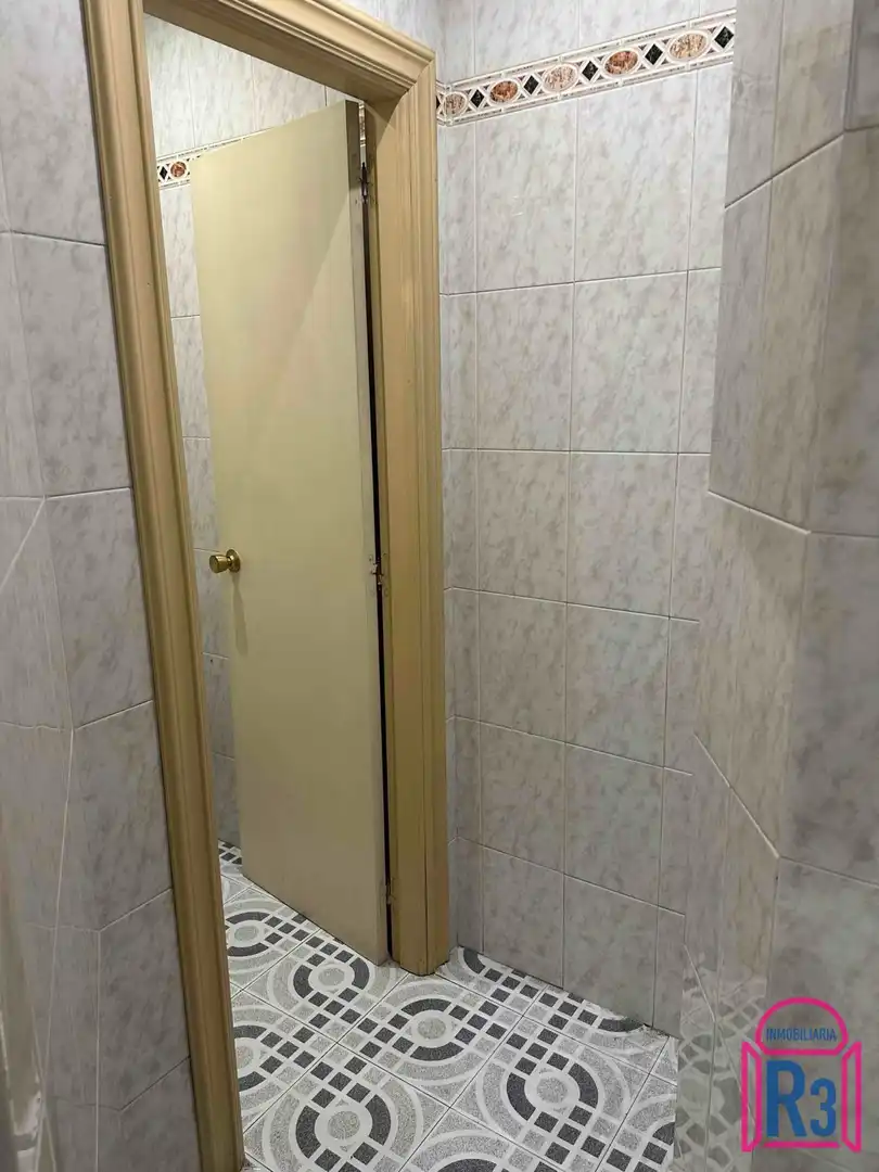 Business premises to rent in Guardia Civil - fachada a Plaza de La Pícara Justina, imagen 14
