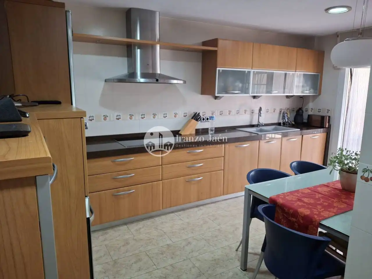 Cocina de Casa o chalet en venta en Jaén con Aire acondicionado, Calefacción y Terraza