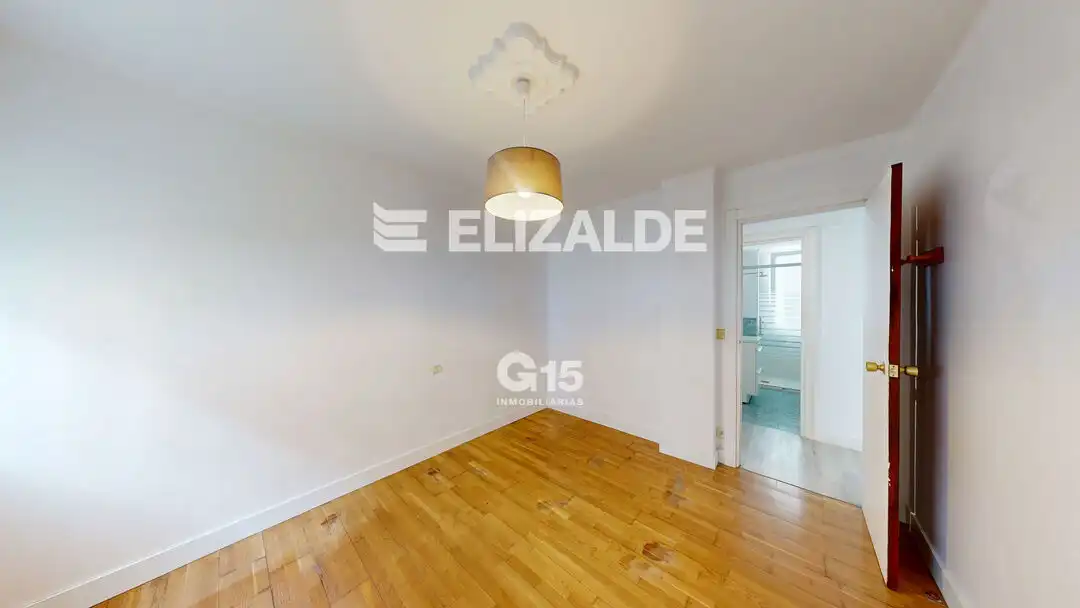 Habitación de Piso en venta en Lasarte-Oria con Balcón