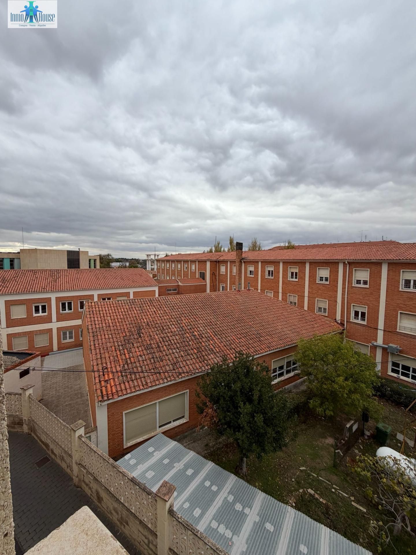 Exterior view of Flat for sale in  Albacete Capital