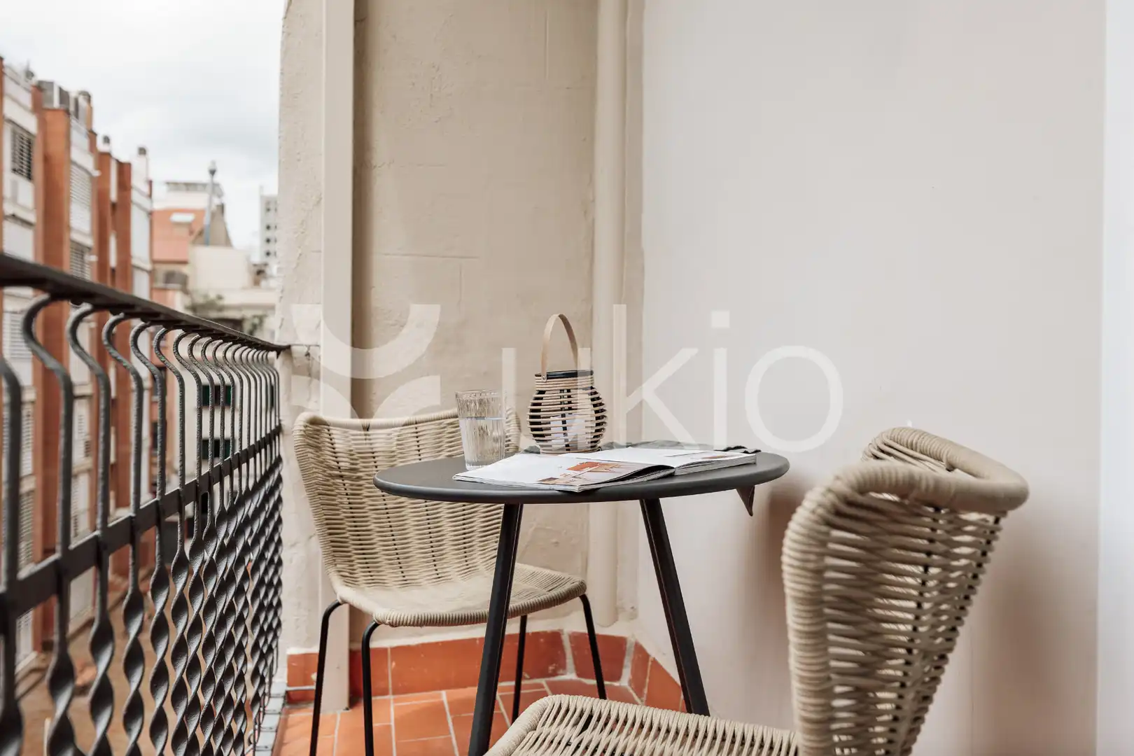 Apartamento con terraza en alquiler en Carrer de Numància, imagen 5