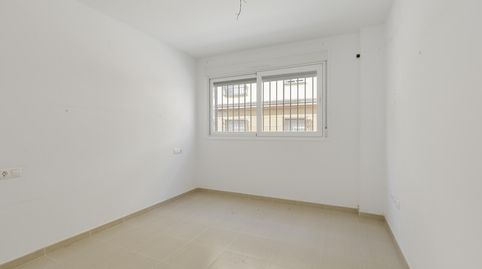 Photo 4 of Flat for sale in Calle Periodista Mesa León, Pinos Puente, Granada