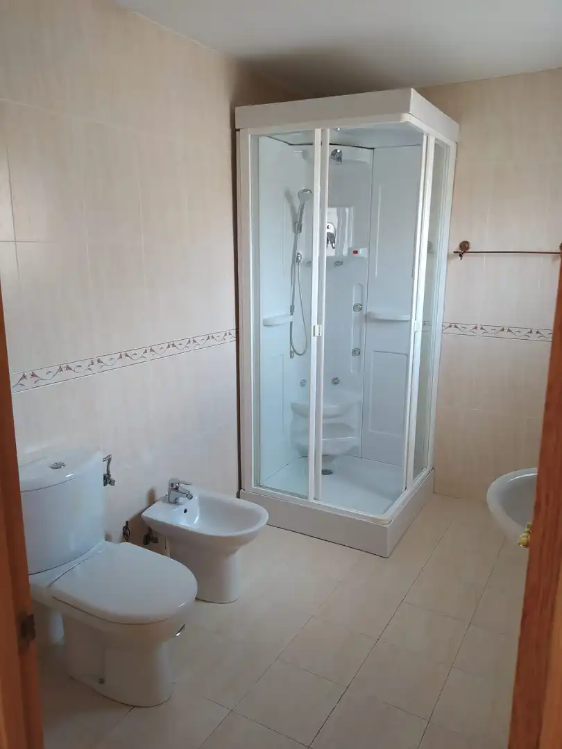 Baño de Casa o chalet en venta en Bascuñana de San Pedro con Calefacción