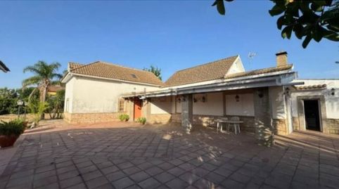 Chalet unifamiliar en venta en Carmona, imagen 4