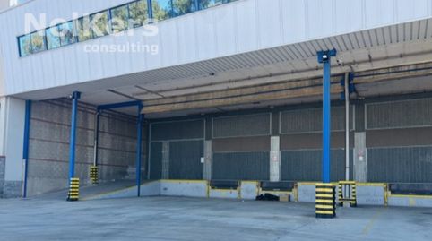 Foto 2 von Fabrikhallen zur Miete in Eixample Sud - La Barceloneta, El Prat de Llobregat