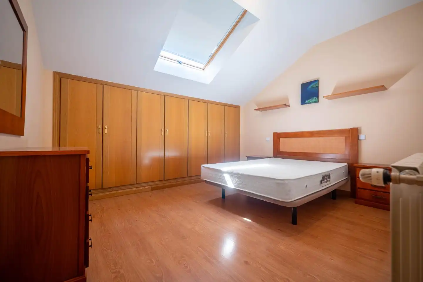 Habitación de Casa adosada de alquiler en Ávila con Calefacción, Parquet y Terraza