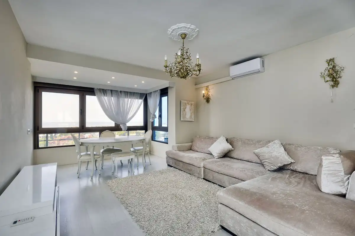 Sala de estar de Apartamento en venta en Marbella con Aire acondicionado, Amueblado y Horno